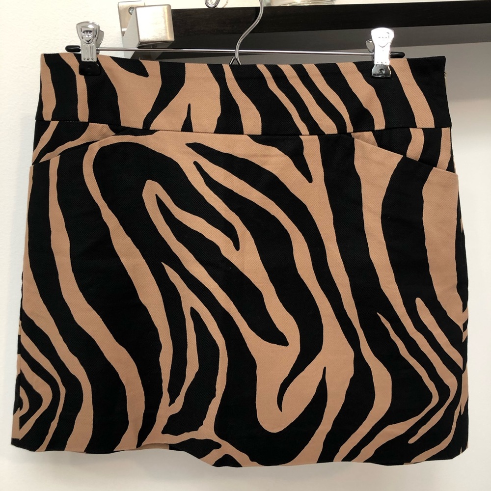 Animal print skirt. Size 6. LOFT